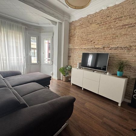 Amazing Cozy Apartment Super Central Valencia Exterior photo